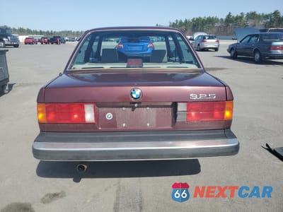 Zdjęcie 6 z 14 samochodu: 1987 BMW 325 BASE VIN:WBAAB5403H9697819 - miniatura