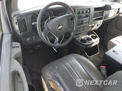Zdjęcie 8 z 13 samochodu: 2014 CHEVROLET EXPRESS G2500 VIN:1GCWGFCA0E1914991 - miniatura
