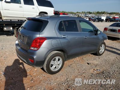 Trzecie zdjęcie samochodu z tyłu: 2019 CHEVROLET TRAX 1LT VIN:KL7CJLSBXKB948596 - miniatura