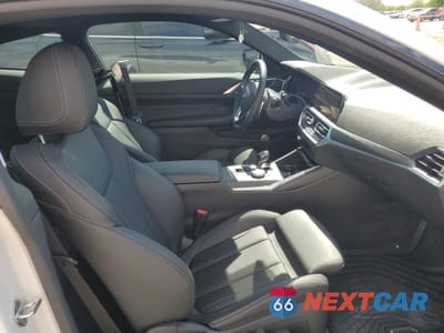 Zdjęcie 10 z 13 samochodu: 2022 BMW 430I VIN:WBA53AP02NC125559 - miniatura