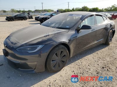 2025 TESLA MODEL S 5YJSA1E66SF548050 - główne zdjęcie licytacji z USA - miniatura
