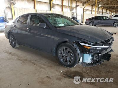 Czwarte zdjęcie samochodu z boku: 2024 HYUNDAI ELANTRA SEL VIN:KMHLM4DG7RU805673 - miniatura