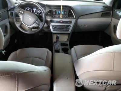 Zdjęcie 8 z 14 samochodu: 2015 HYUNDAI SONATA SE VIN:5NPE24AFXFH006569 - miniatura