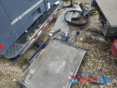 Zdjęcie 12 z 13 samochodu: 2023 FORD F350 SUPER DUTY VIN:1FD8W3HT2PEE01379 - miniatura