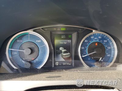 Zdjęcie 9 z 12 samochodu: 2015 TOYOTA CAMRY HYBRID VIN:4T1BD1FK4FU153246 - miniatura