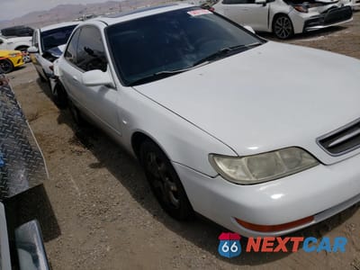Czwarte zdjęcie samochodu z boku: 1997 ACURA 3.0CL VIN:19UYA2256VL013735 - miniatura