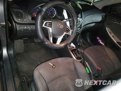 Zdjęcie 8 z 12 samochodu: 2013 HYUNDAI ACCENT GLS VIN:KMHCU5AE6DU118699 - miniatura