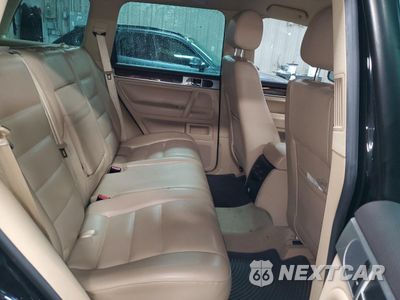 Zdjęcie 10 z 12 samochodu: 2010 VOLKSWAGEN TOUAREG V6 VIN:WVGBF7A97AD001679 - miniatura