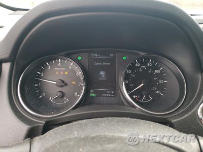 Zdjęcie 9 z 16 samochodu: 2017 NISSAN ROGUE S VIN:5N1AT2MTXHC872560 - miniatura