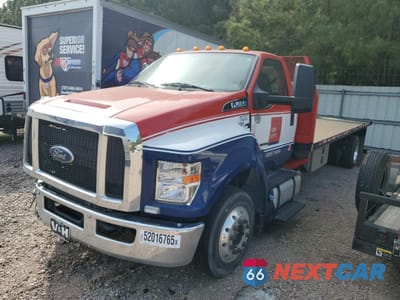 2021 FORD F650 SUPER DUTY 1FDWF6EC6MDF08790 - główne zdjęcie licytacji z USA - miniatura