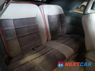 Zdjęcie 10 z 12 samochodu: 1986 FORD MUSTANG LX VIN:1FABP28M1GF319993 - miniatura