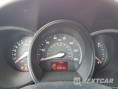 Zdjęcie 9 z 12 samochodu: 2013 KIA RIO LX VIN:KNADM5A39D6224279 - miniatura