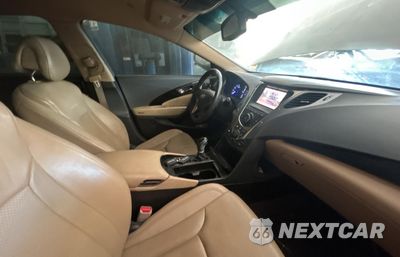 Piąte zdjęcie samochodu w środku: 2013 HYUNDAI AZERA VIN:KMHFG4JG4DA283684 - miniatura