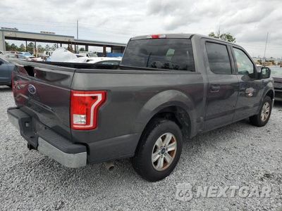 Trzecie zdjęcie samochodu z tyłu: 2017 FORD F150 SUPERCREW VIN:1FTEW1CF4HFB11394 - miniatura