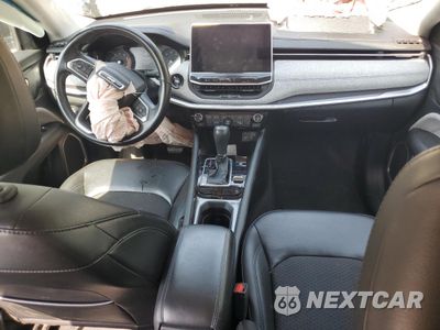 Zdjęcie 8 z 16 samochodu: 2022 JEEP COMPASS LATITUDE VIN:3C4NJDBB7NT231769 - miniatura