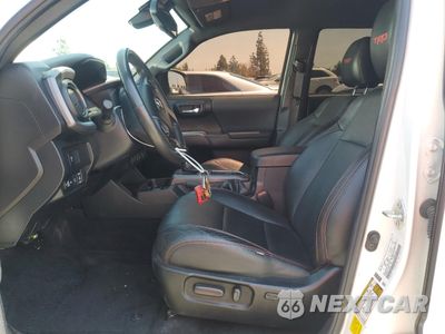 Zdjęcie 7 z 15 samochodu: 2022 TOYOTA TACOMA DOUBLE CAB VIN:3TMAZ5CN6NM163982 - miniatura