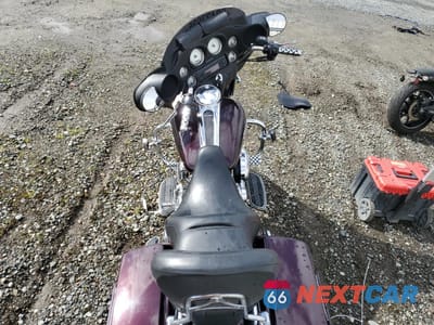 Zdjęcie 6 z 9 samochodu: 2007 HARLEY-DAVIDSON FLHX VIN:1HD1KB4137Y677244 - miniatura