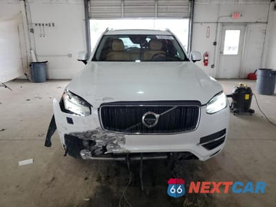 Piąte zdjęcie samochodu w środku: 2016 VOLVO XC90 T6 VIN:YV4A22PK8G1093840 - miniatura