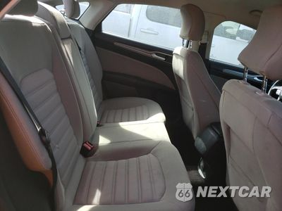 Zdjęcie 10 z 12 samochodu: 2017 FORD FUSION S VIN:3FA6P0G72HR368996 - miniatura