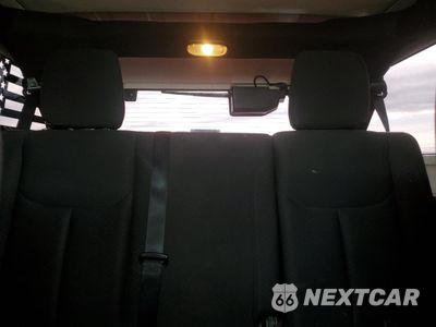 Zdjęcie 10 z 13 samochodu: 2014 JEEP WRANGLER UNLIMITED SPORT VIN:1C4BJWDG7EL320079 - miniatura