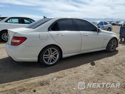 Trzecie zdjęcie samochodu z tyłu: 2012 MERCEDES-BENZ C 250 VIN:WDDGF4HB1CA644038 - miniatura