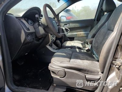 Zdjęcie 7 z 12 samochodu: 2011 FORD FOCUS SES VIN:1FAHP3GN5BW108122 - miniatura