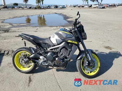 2018 YAMAHA MT09 C JYARN53Y8JA000665 - główne zdjęcie licytacji z USA - miniatura