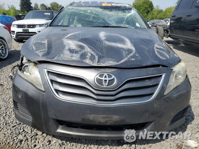 Piąte zdjęcie samochodu w środku: 2011 TOYOTA CAMRY BASE VIN:4T4BF3EK6BR135757 - miniatura