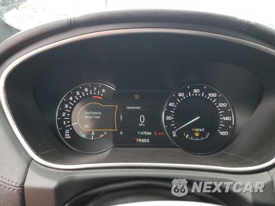 Zdjęcie 9 z 13 samochodu: 2017 LINCOLN MKX RESERVE VIN:2LMPJ8LR4HBL28343 - miniatura