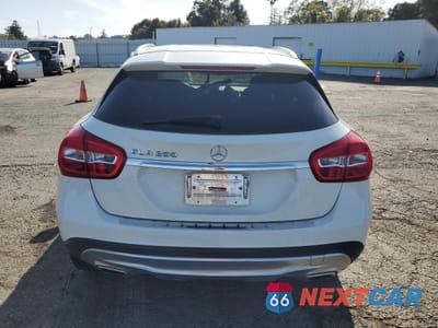 Zdjęcie 6 z 14 samochodu: 2016 MERCEDES-BENZ GLA 250 VIN:WDCTG4EB0GJ208338 - miniatura