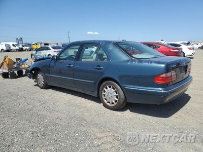 Drugie zdjęcie samochodu z przodu: 2000 MERCEDES-BENZ E 320 VIN:WDBJF65J1YB151080 - miniatura