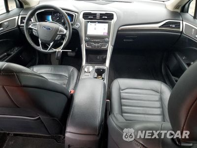 Zdjęcie 8 z 12 samochodu: 2017 FORD FUSION SE HYBRID VIN:3FA6P0LU2HR409638 - miniatura