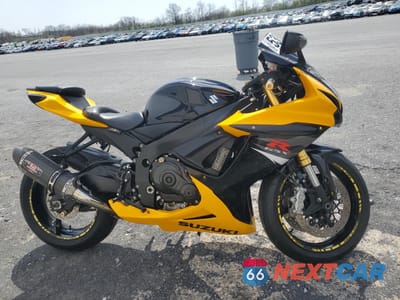 2017 SUZUKI GSX-R750 JS1GR7MA6H2100839 - główne zdjęcie licytacji z USA - miniatura