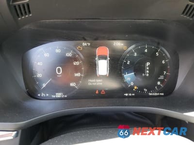 Zdjęcie 9 z 13 samochodu: 2018 VOLVO XC60 T6 MOMENTUM VIN:YV4A22RK9J1034154 - miniatura