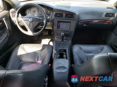 Zdjęcie 8 z 14 samochodu: 2004 VOLVO S60 VIN:YV1RS64A942359553 - miniatura