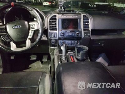 Zdjęcie 8 z 12 samochodu: 2018 FORD F150 RAPTOR VIN:1FTFW1RG9JFC36630 - miniatura