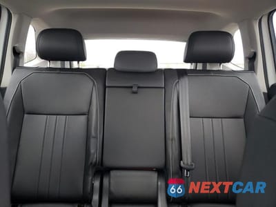 Zdjęcie 10 z 13 samochodu: 2023 VOLKSWAGEN TIGUAN SE VIN:3VVNB7AX0PM096421 - miniatura