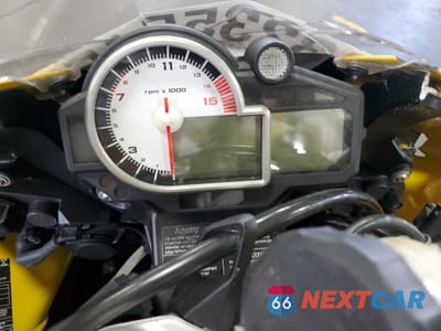 Zdjęcie 7 z 10 samochodu: 2011 BMW S 1000 RR VIN:WB1051706BZV43233 - miniatura