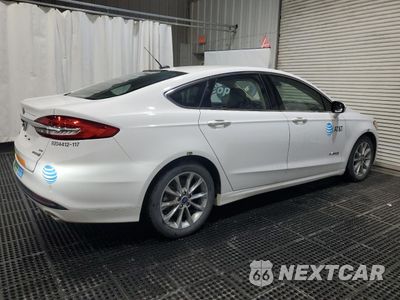 Trzecie zdjęcie samochodu z tyłu: 2017 FORD FUSION SE HYBRID VIN:3FA6P0LUXHR409628 - miniatura