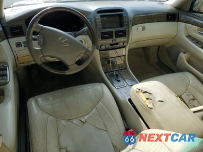 Zdjęcie 8 z 12 samochodu: 2003 LEXUS LS 430 VIN:JTHBN30F330117235 - miniatura