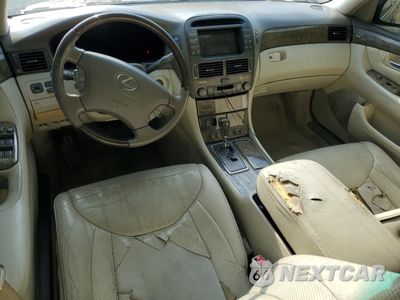 Zdjęcie 8 z 12 samochodu: 2003 LEXUS LS 430 VIN:JTHBN30F330117235 - miniatura