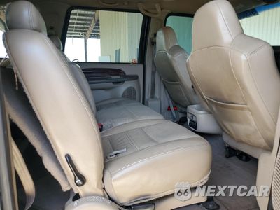 Zdjęcie 11 z 13 samochodu: 2003 FORD EXCURSION LIMITED VIN:1FMSU43P03ED13615 - miniatura