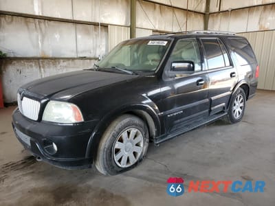 2004 LINCOLN NAVIGATOR 5LMFU28R84LJ21921 - główne zdjęcie licytacji z USA - miniatura