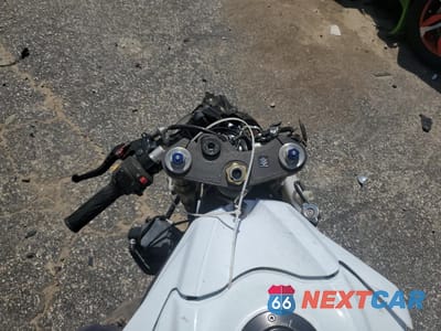 Zdjęcie 7 z 10 samochodu: 2008 SUZUKI GSX-R750 VIN:JS1GR7LA382104221 - miniatura