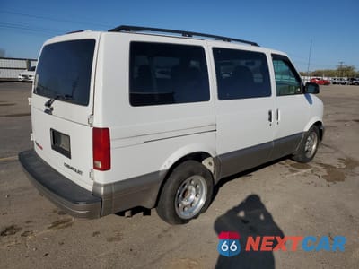 Trzecie zdjęcie samochodu z tyłu: 2003 CHEVROLET ASTRO VIN:1GNEL19X53B129032 - miniatura