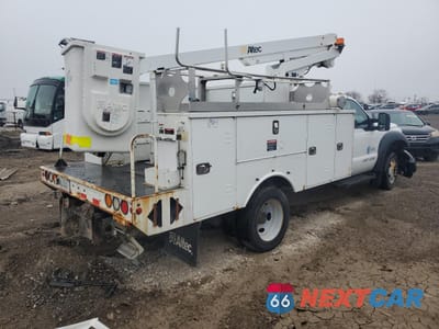 Czwarte zdjęcie samochodu z boku: 2015 FORD F450 SUPER DUTY VIN:1FDUF4GY4FEA16972 - miniatura