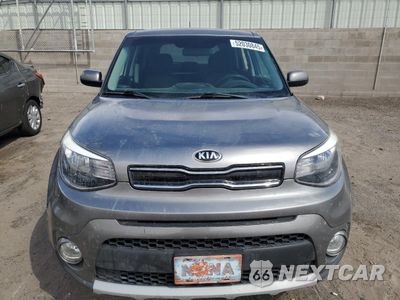 Piąte zdjęcie samochodu w środku: 2019 KIA SOUL + VIN:KNDJP3A58K7667646 - miniatura