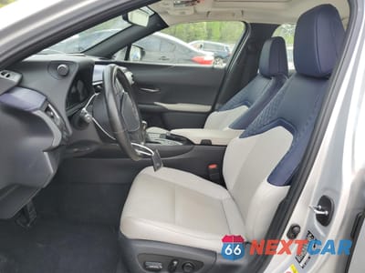 Zdjęcie 7 z 15 samochodu: 2019 LEXUS UX 250H VIN:JTHU9JBH1K2000806 - miniatura
