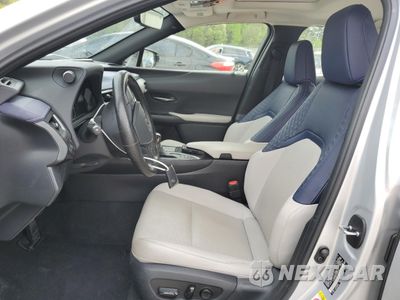 Zdjęcie 7 z 15 samochodu: 2019 LEXUS UX 250H VIN:JTHU9JBH1K2000806 - miniatura