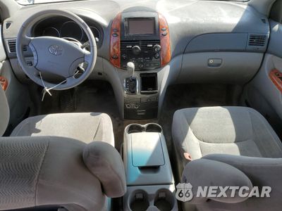 Zdjęcie 8 z 15 samochodu: 2010 TOYOTA SIENNA XLE VIN:5TDYK4CC7AS300031 - miniatura